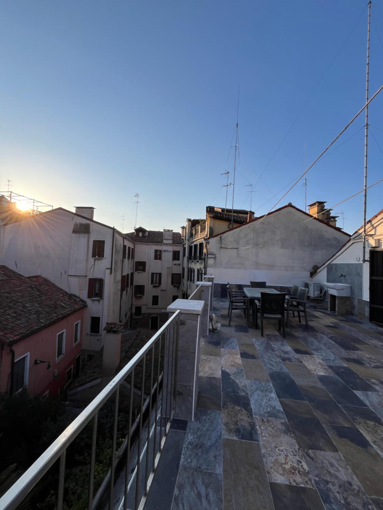 Appartamento Paradiso Veneziano - 2 Bedrooms Flat With Private Terrace *