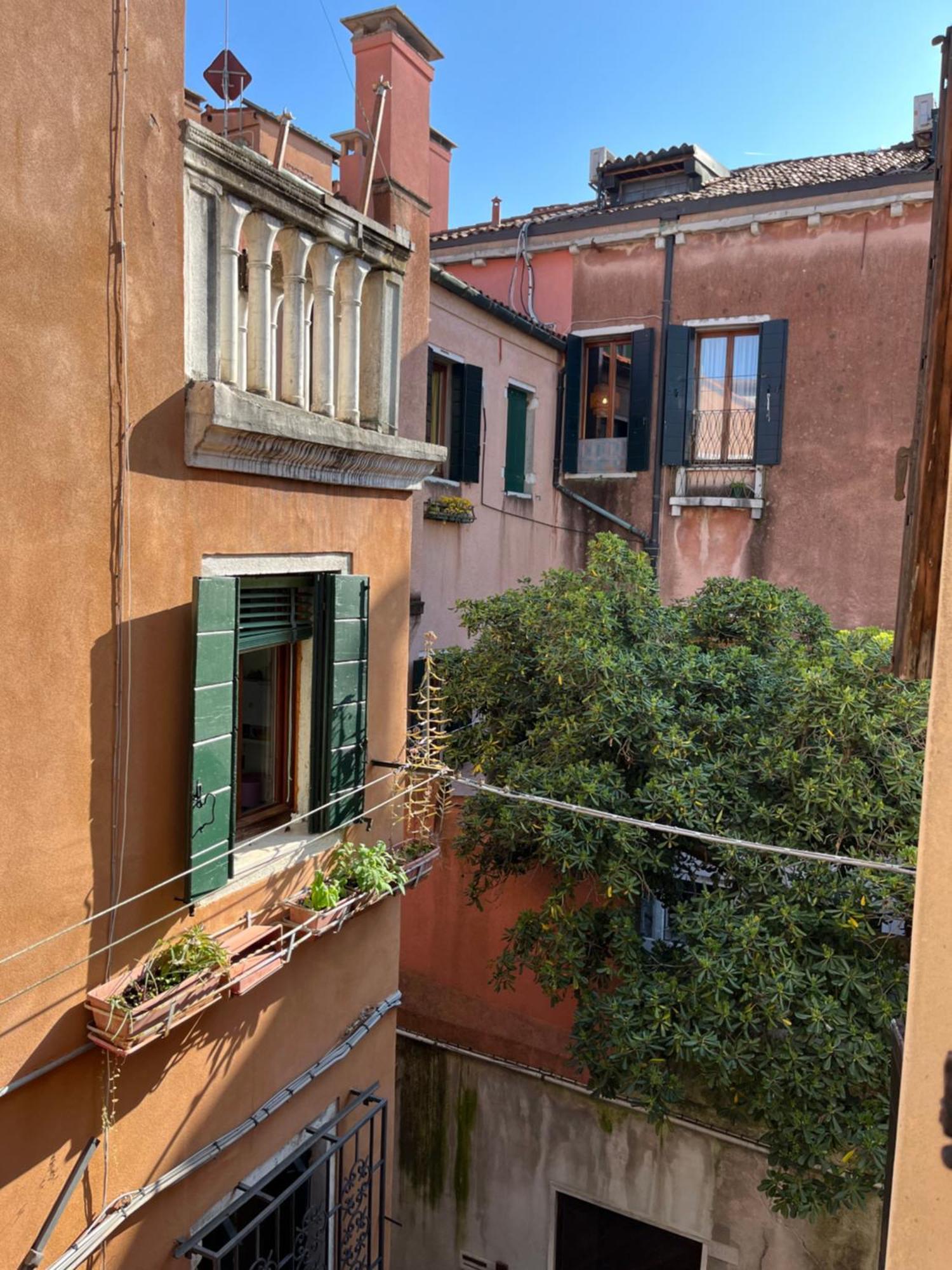 Paradiso Veneziano - 2 Bedrooms Flat With Private Terrace *